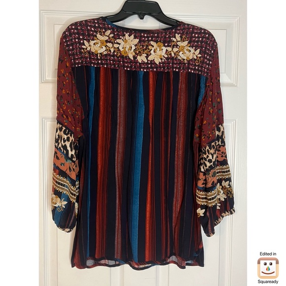 John Mark Floral Striped Embroidered Blouse - Picture 4 of 7